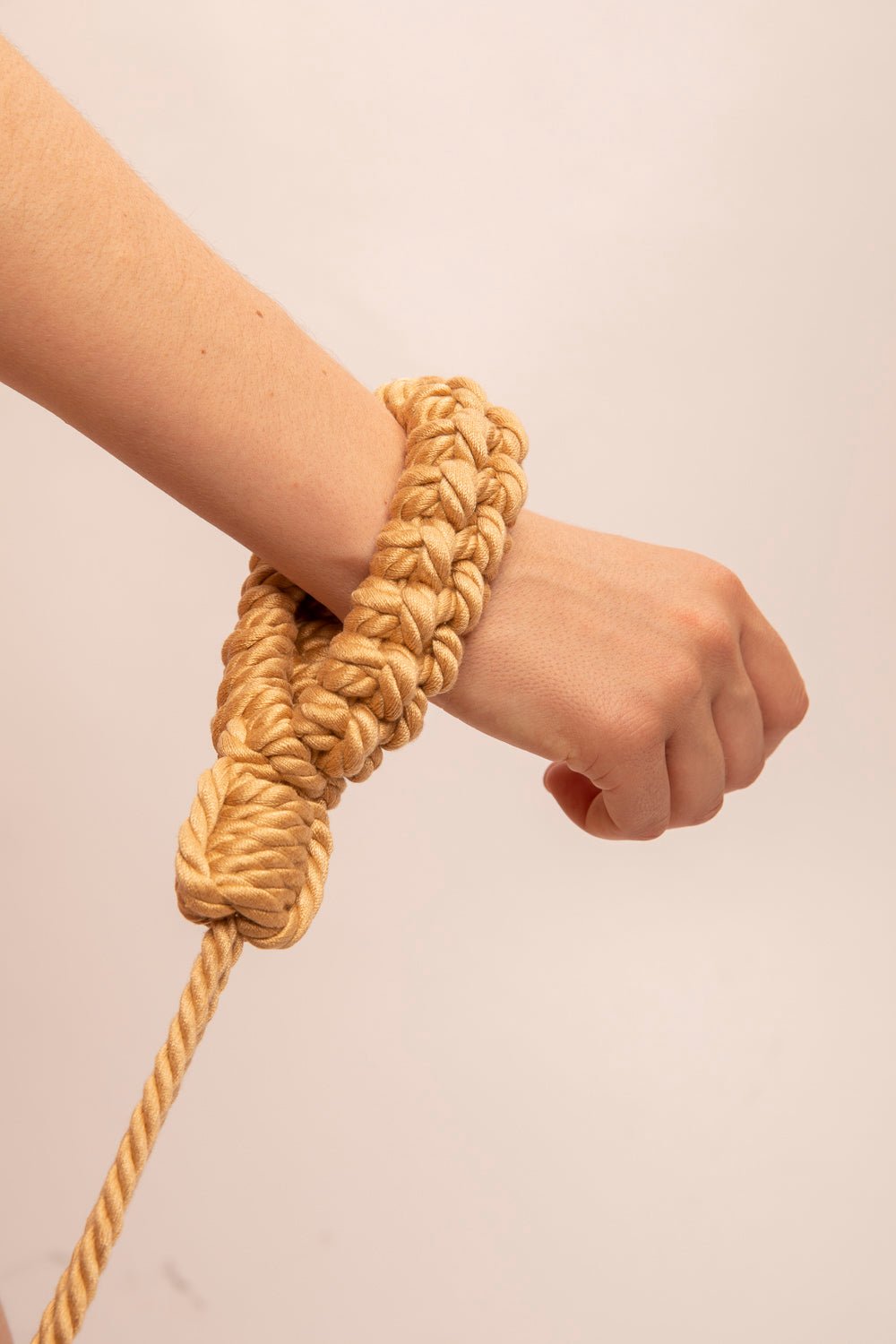 SHIBARI ROPE HOGTIE CONSTRAINT