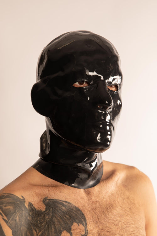 BLACK LATEX MASK