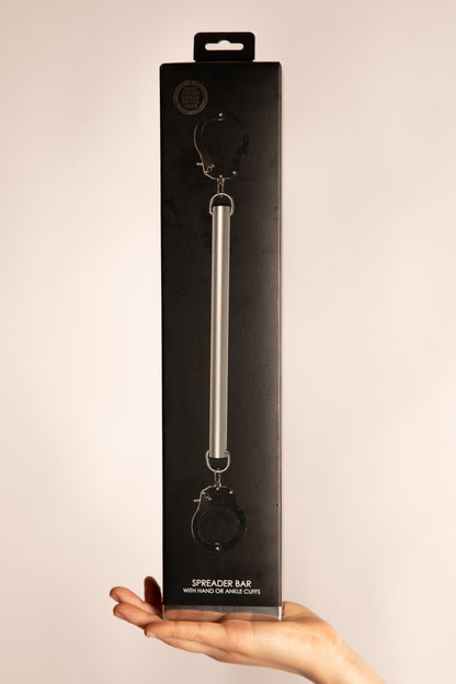 SPREADER WITH SILVER METAL HANDCUFFS
